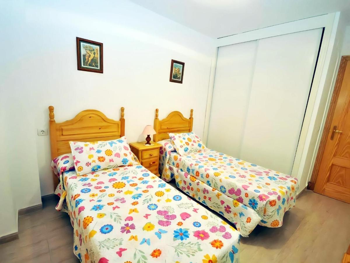 Apartamento Junto Al Mar Piscina Solo Familias 科尼尔-德拉弗龙特拉 外观 照片